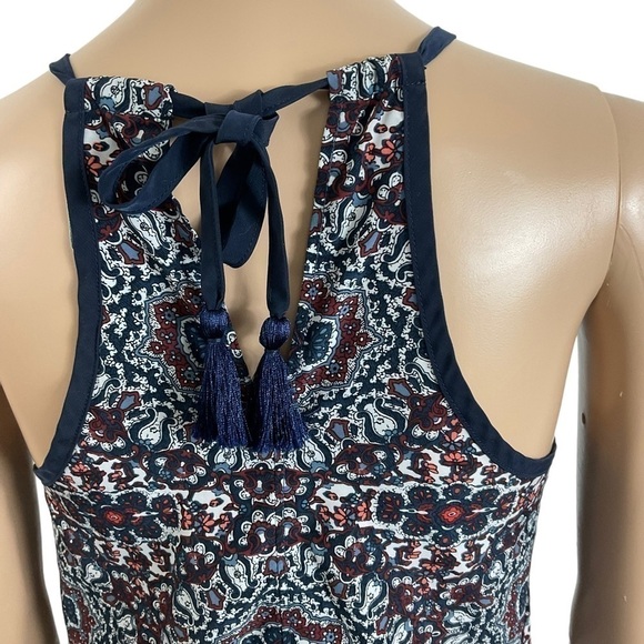 Athleta size XS Medallion Dunes V-neck Tank Top style 708302 - Picture 6 of 10
